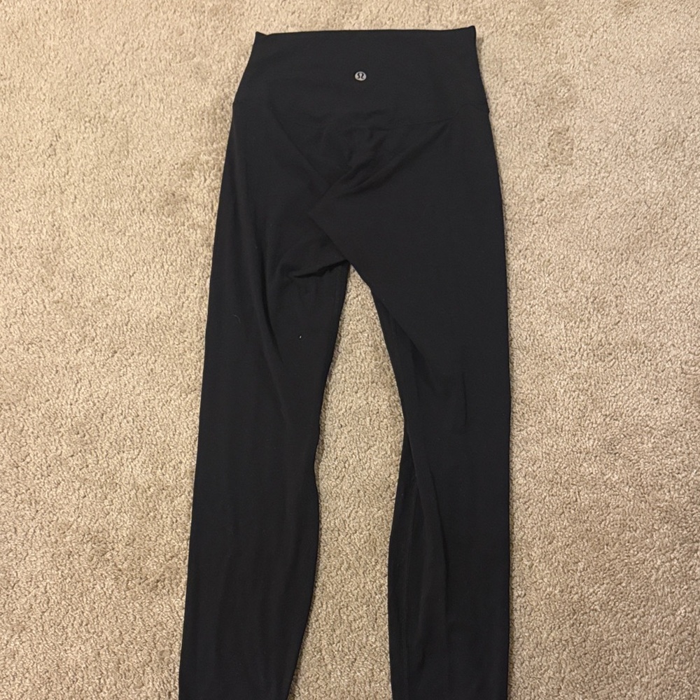Black lululemon front seam leggings - Picture 3 of 4